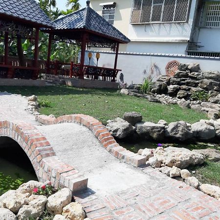 Chinese Garden Houses Apartment Pingtung Luaran gambar